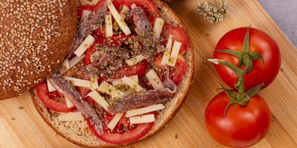 Muffuletta con acciughe